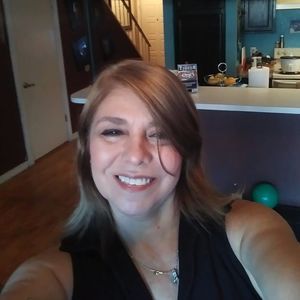 Meet your Posher, Gina